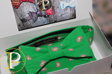 Ashley Fabric 1984 Pursuit Bowtie